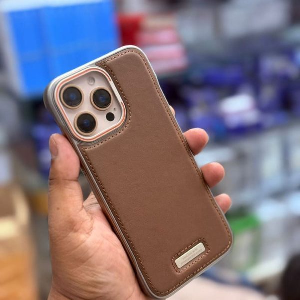 Frameless Leather with polycarbonate case available for iphone