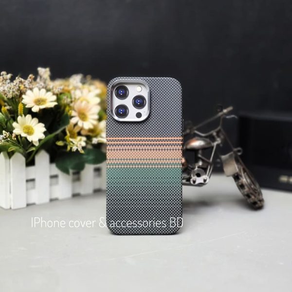 Luxo life Carbon design case available for iphone